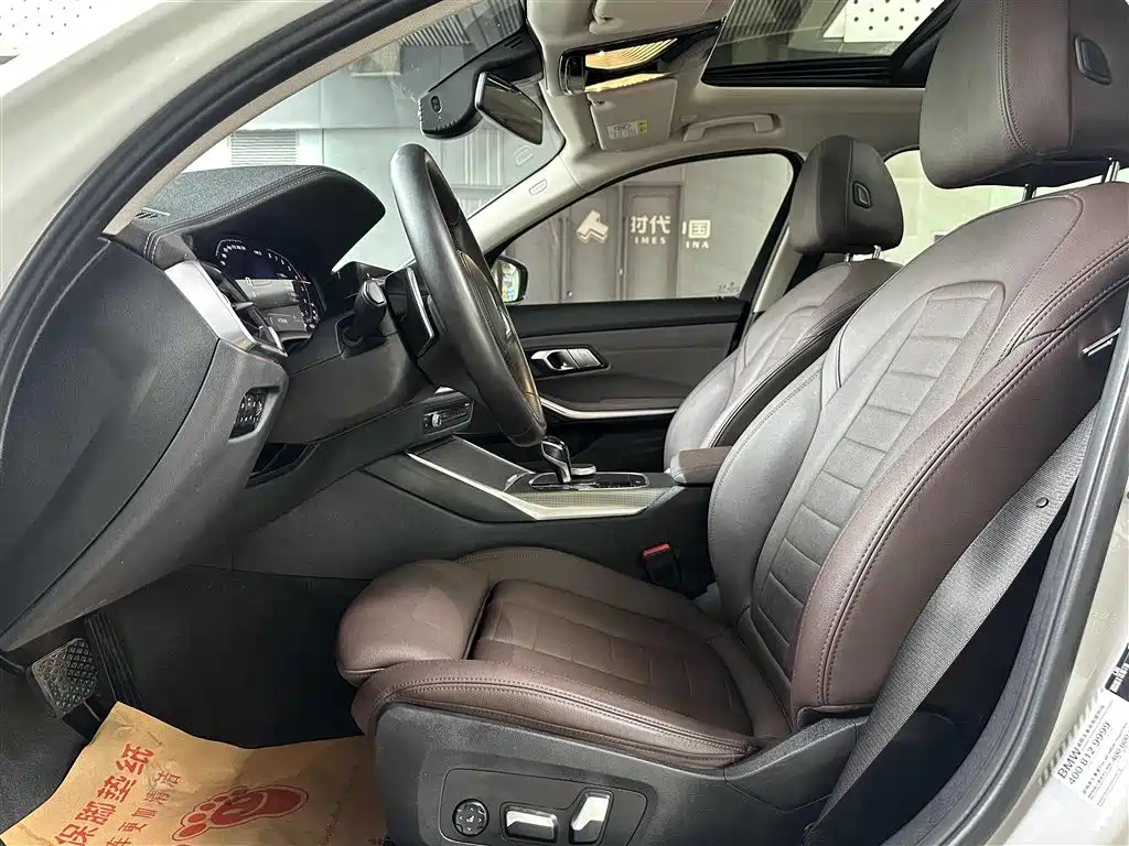 BMW 3 Series 2020 325Li M Sport Black Night Package фото 4