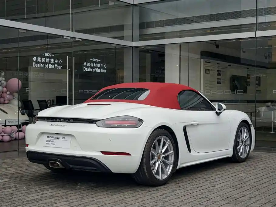 Porsche 718 2022 Boxster 2.0T фото 13