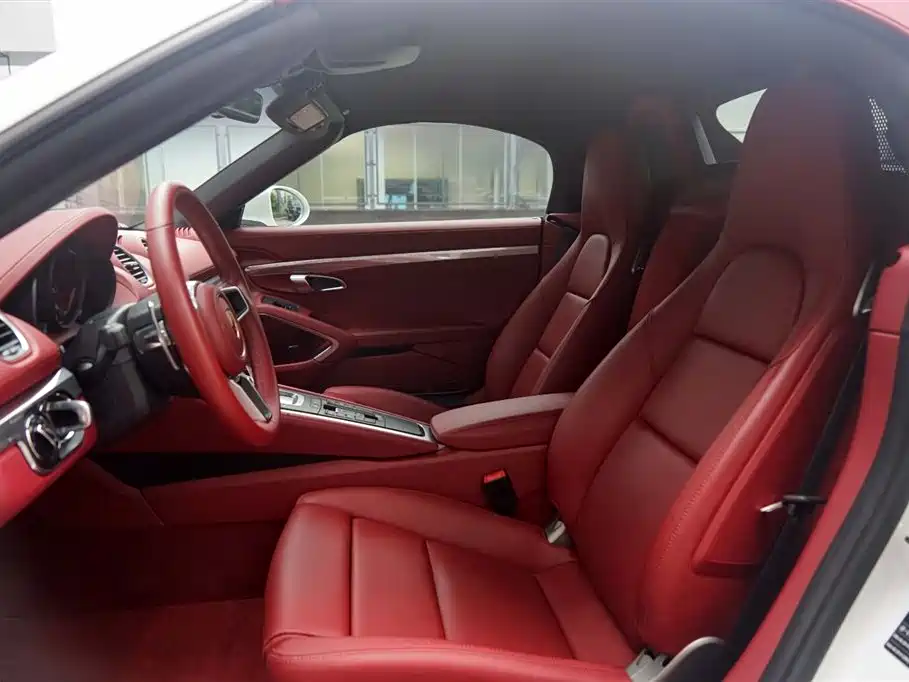 Porsche 718 2022 Boxster 2.0T фото 21