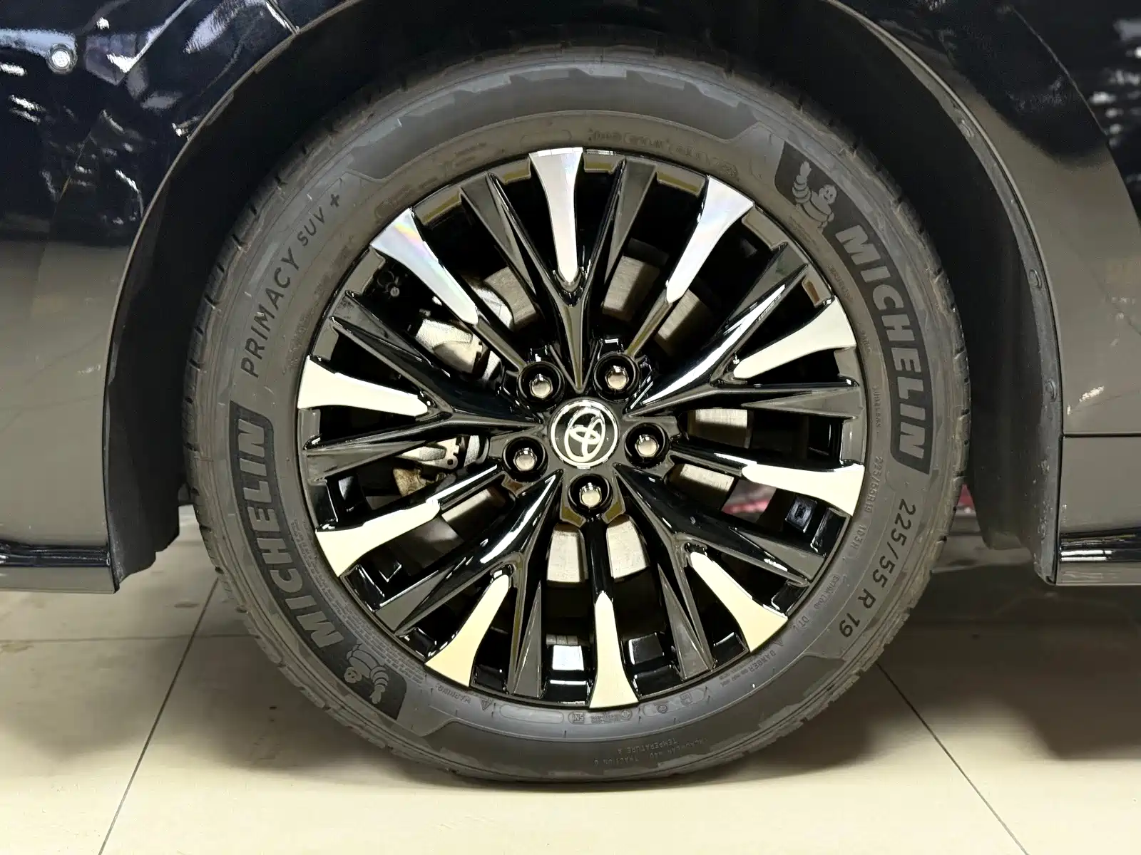 صورة 29 - Toyota Alphard