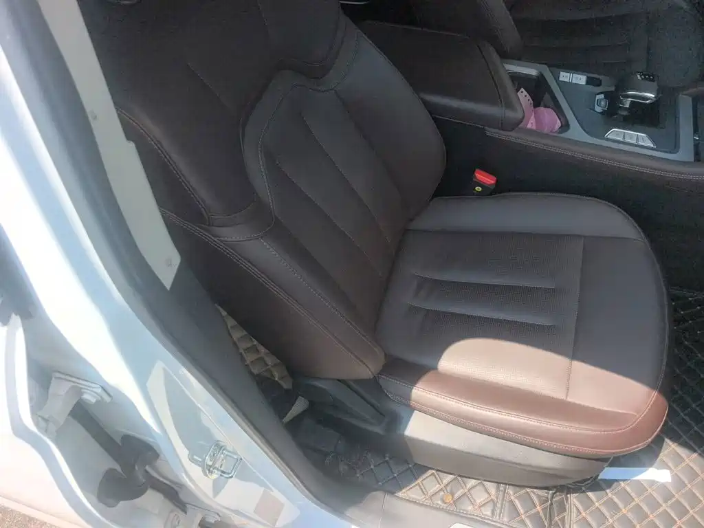 Jetour X90 PLUS 2021 2021 1.6TD DCT Villa 7-Seater