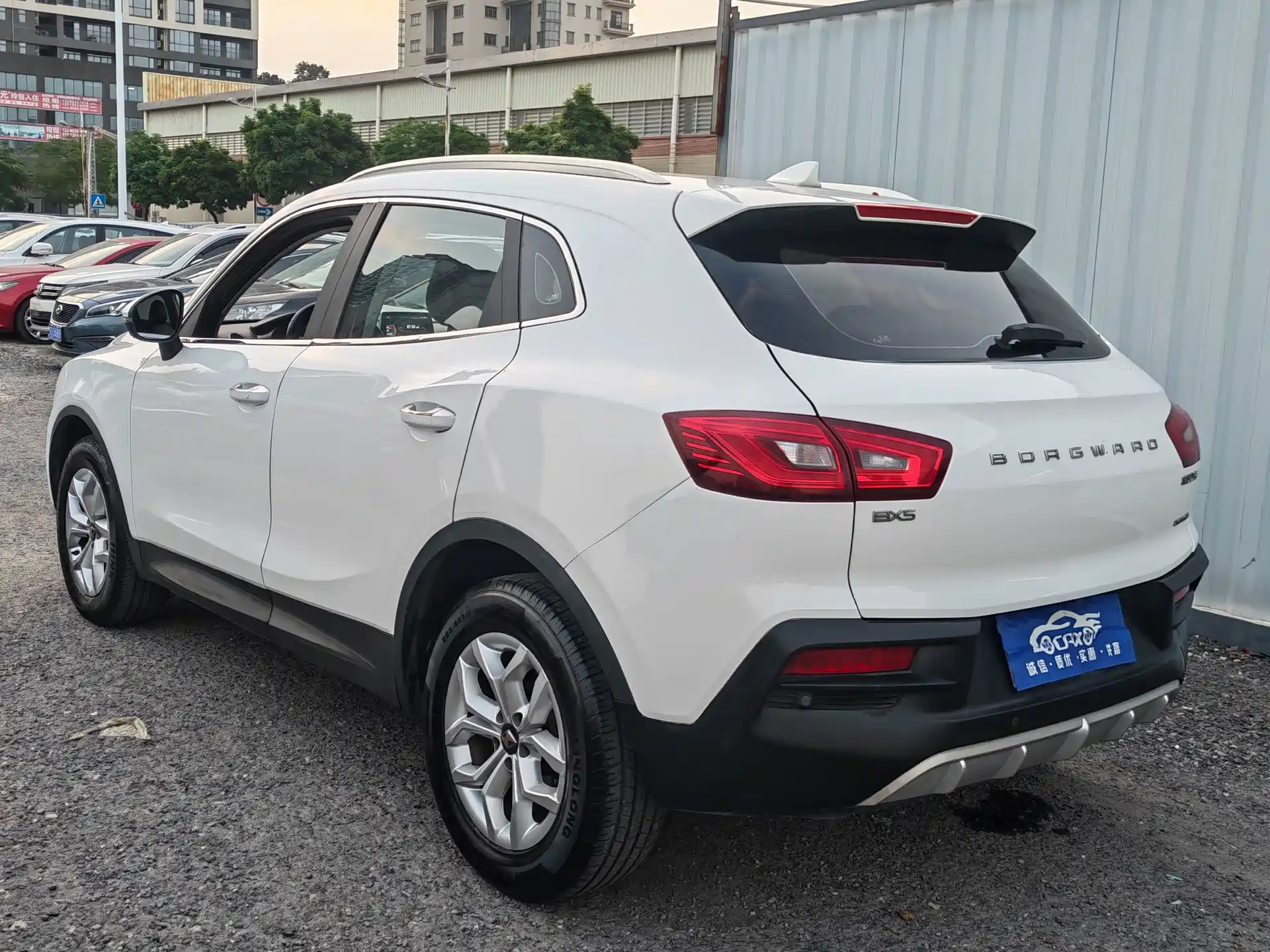 Photo 6 - Borgward BX5