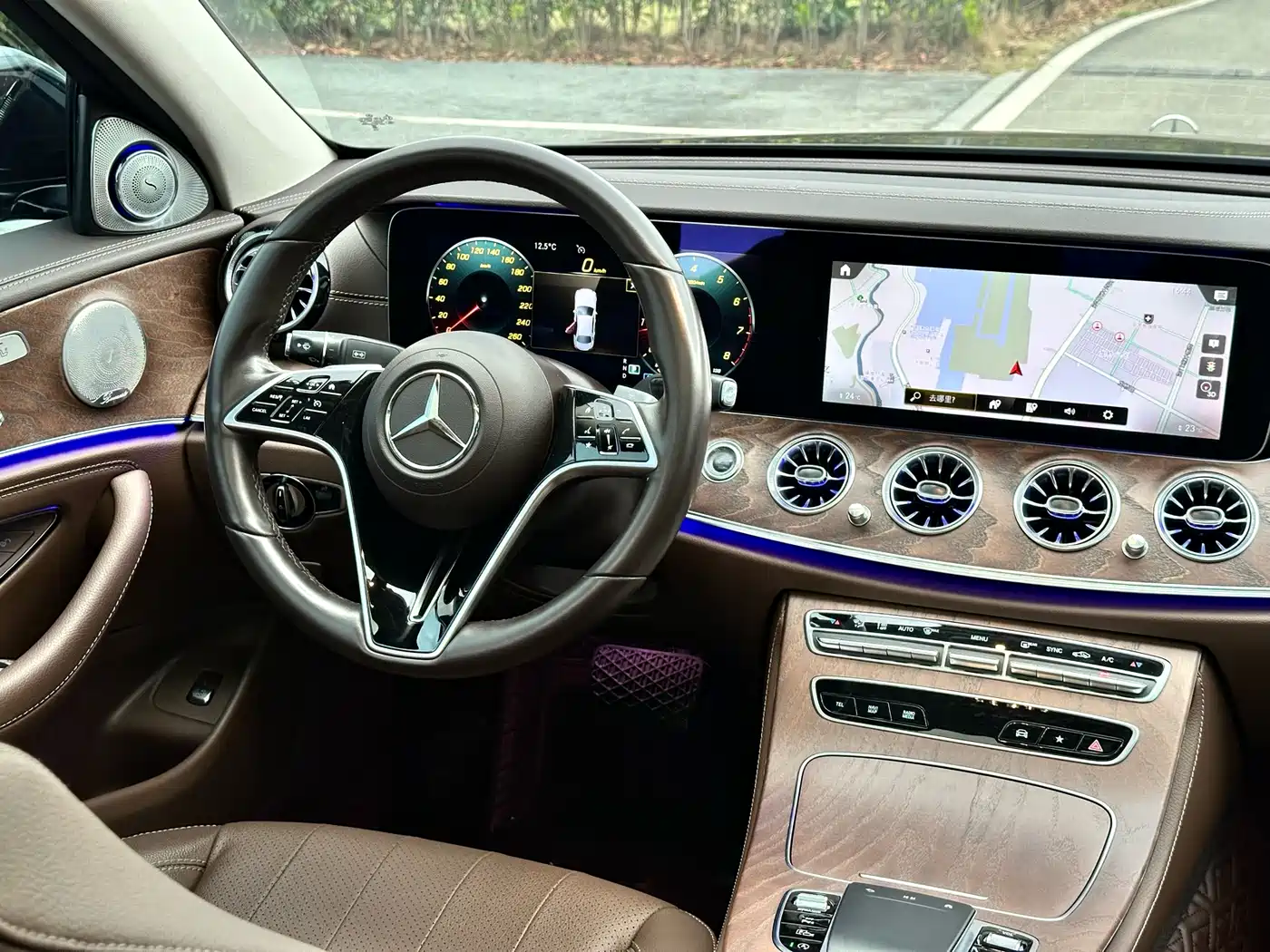 Mercedes-Benz E-Class 2023 E 300 L Luxury фото 13