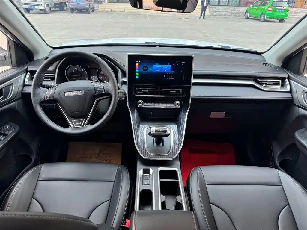 Haval M6 2023 PLUS 1.5T DCT Luxury Smart Connect фото 7