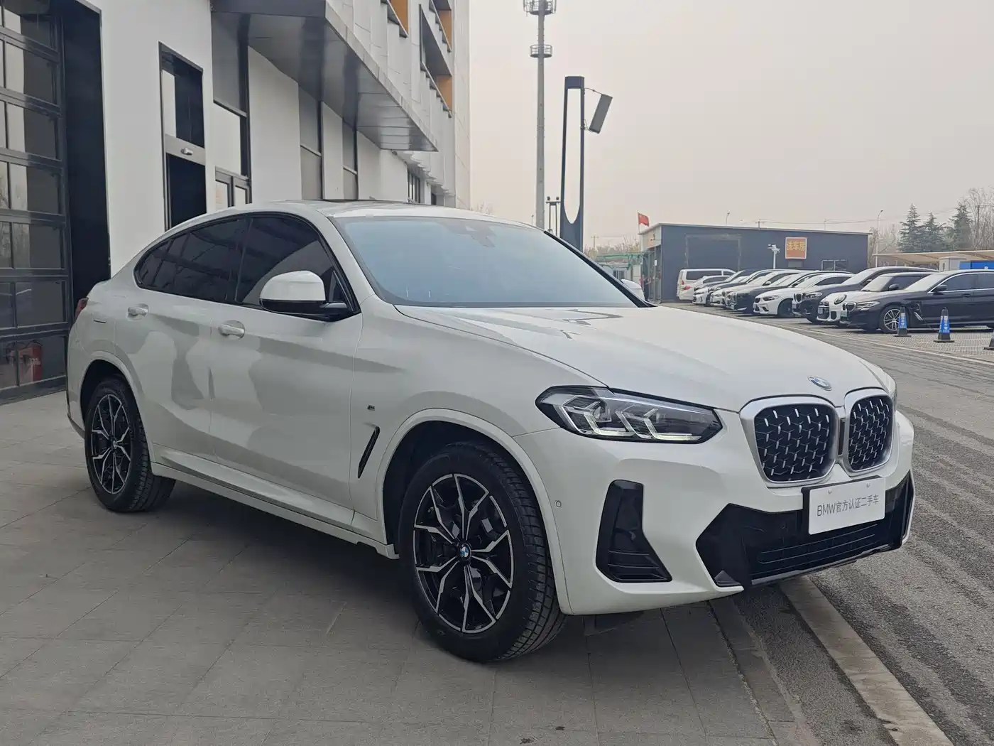 BMW X4 2022 xDrive 25i M Sport Package фото 2
