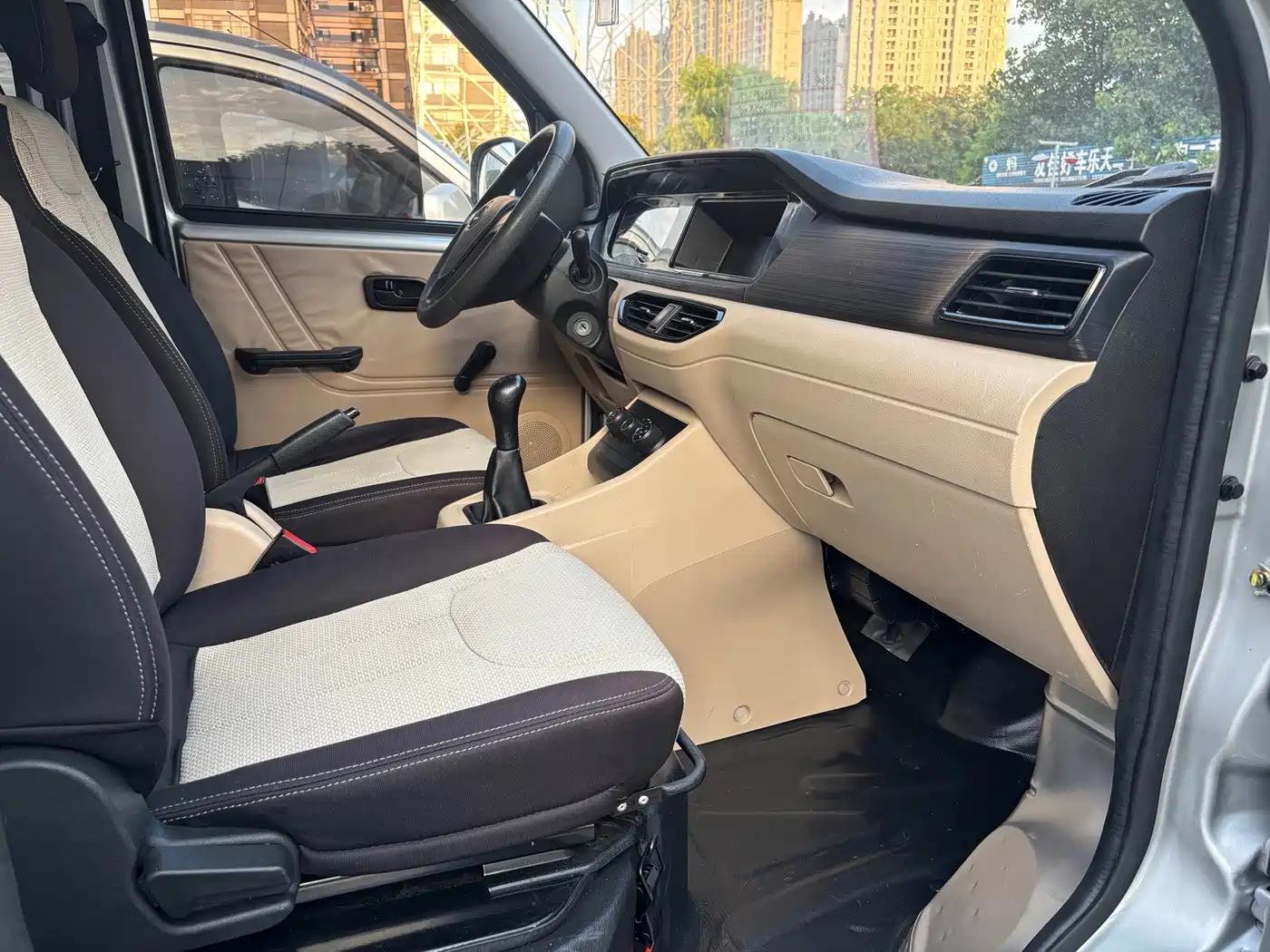 Changan Kuayue Kuayuexing V3 2022 2022 1.5L Gasoline Standard 5-Seater Passenger Vehicle JL473QH