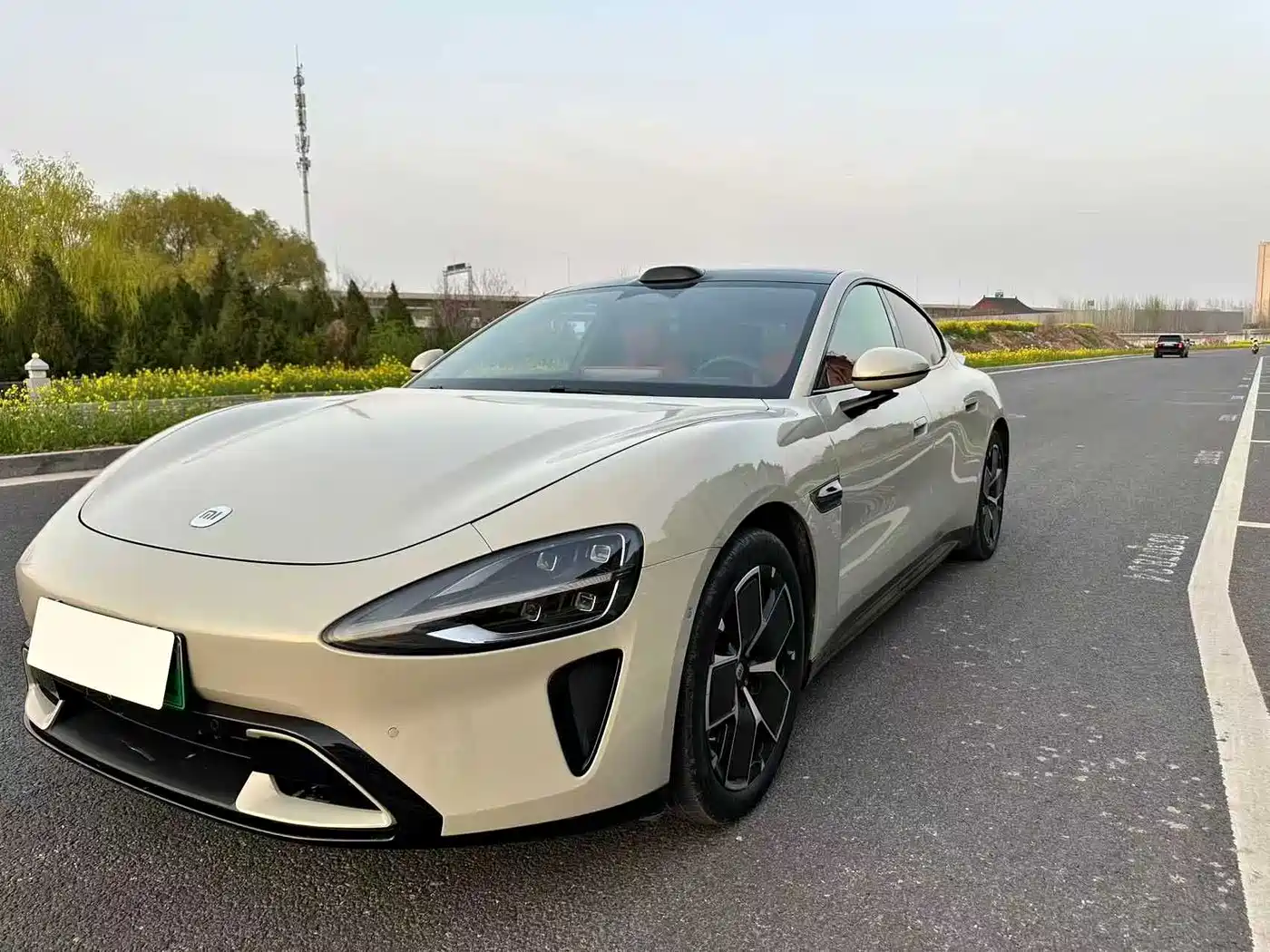 XIAOMI CAR XIAOMI SU7