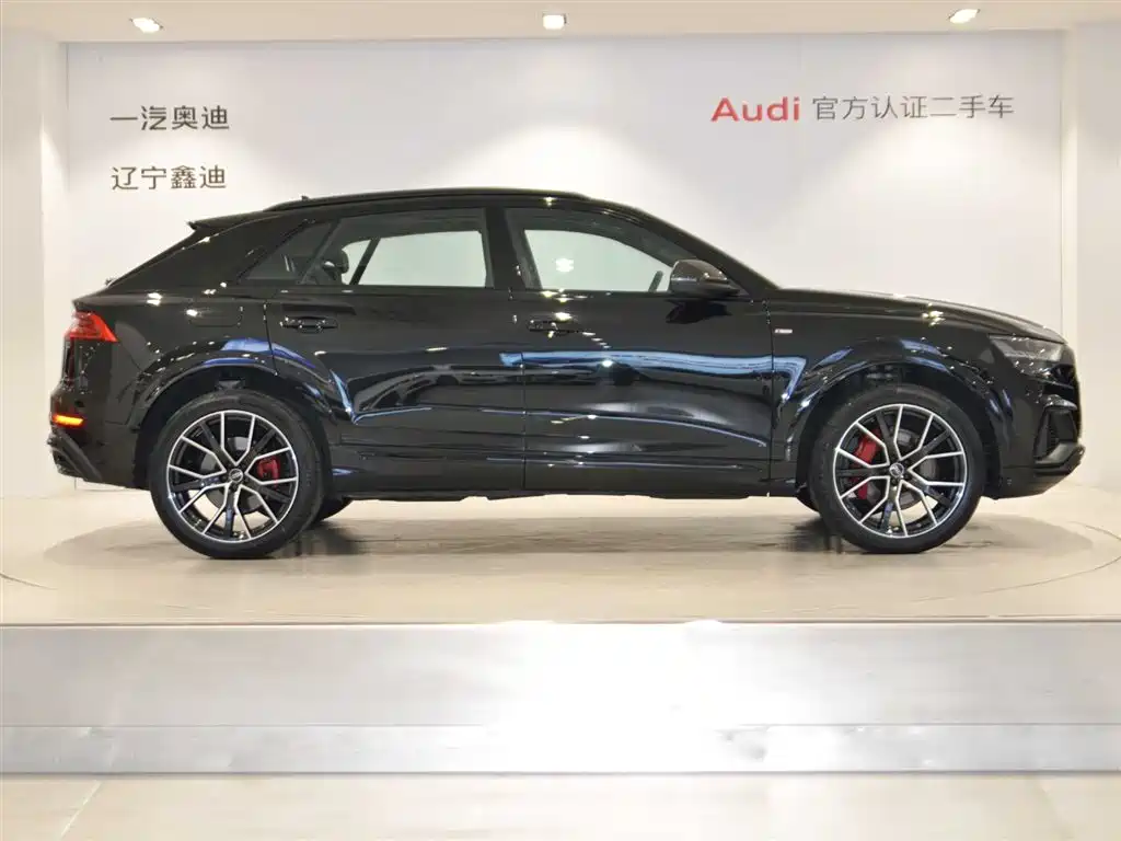 Audi Q8 2023 55 TFSI Premium Sport фото 3