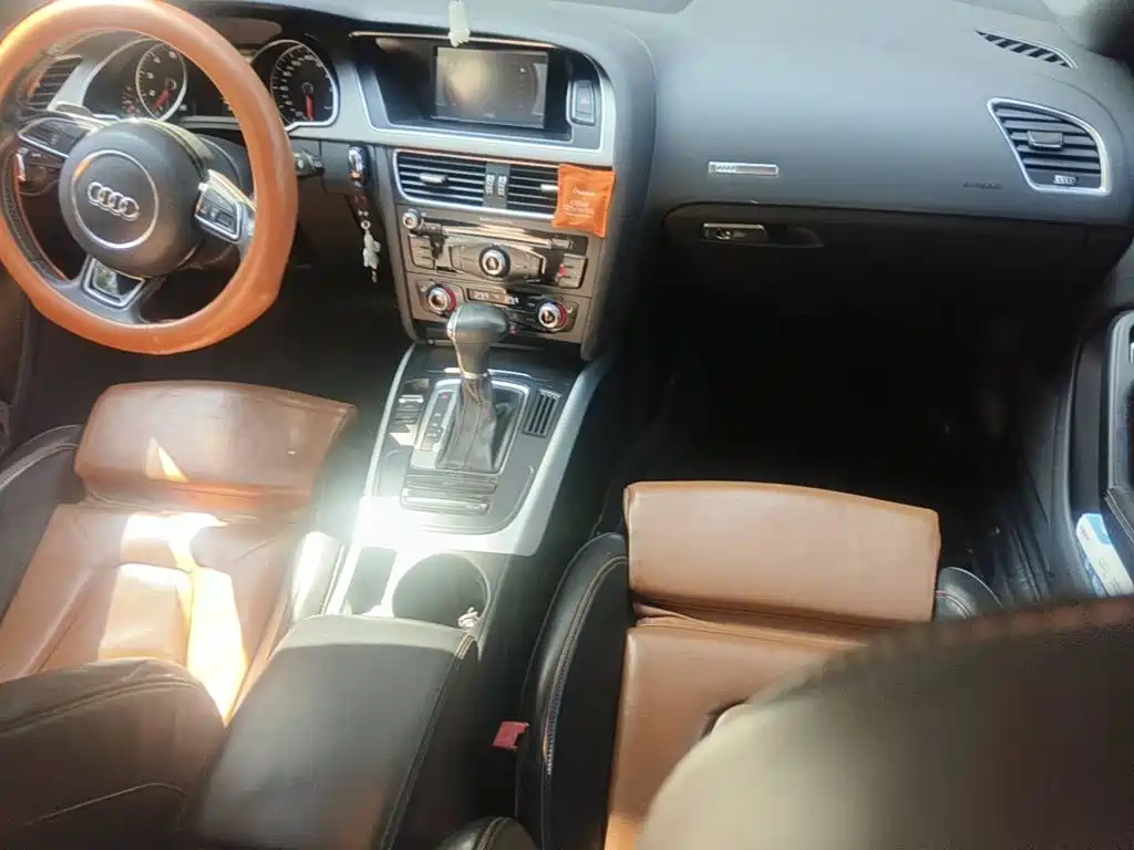 Фото 12 - Audi A5 (Import)