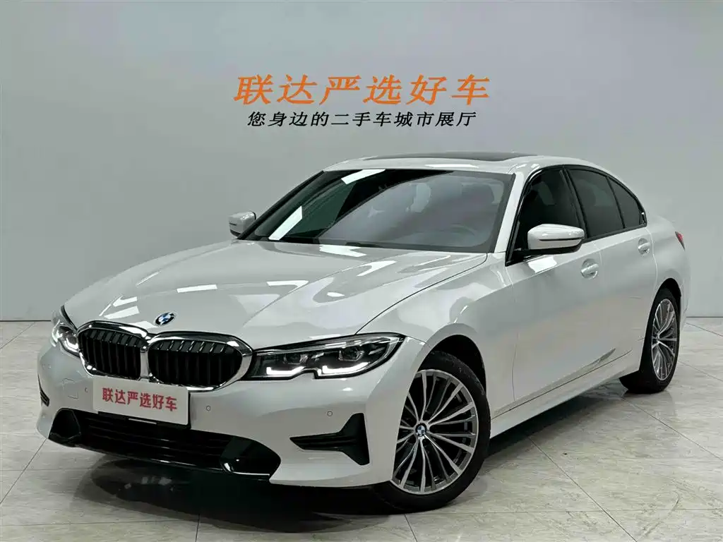 BMW 3 Series 2022 320i Sport Package