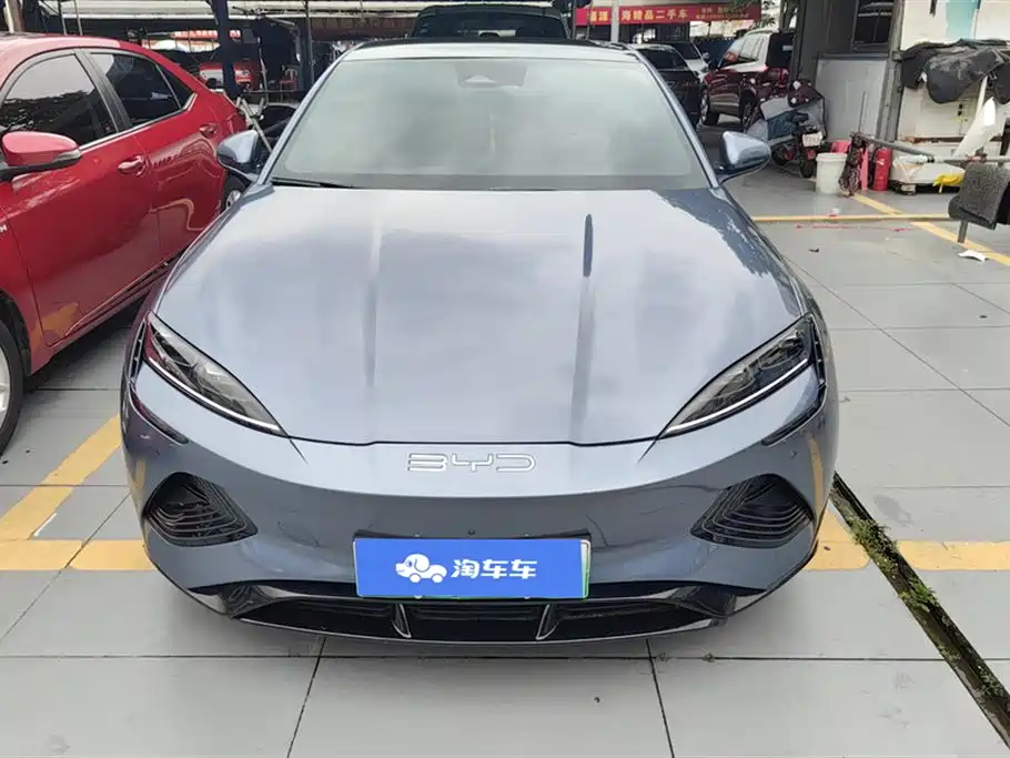 BYD Seal 2023 Champion Edition 550km Premium фото 2