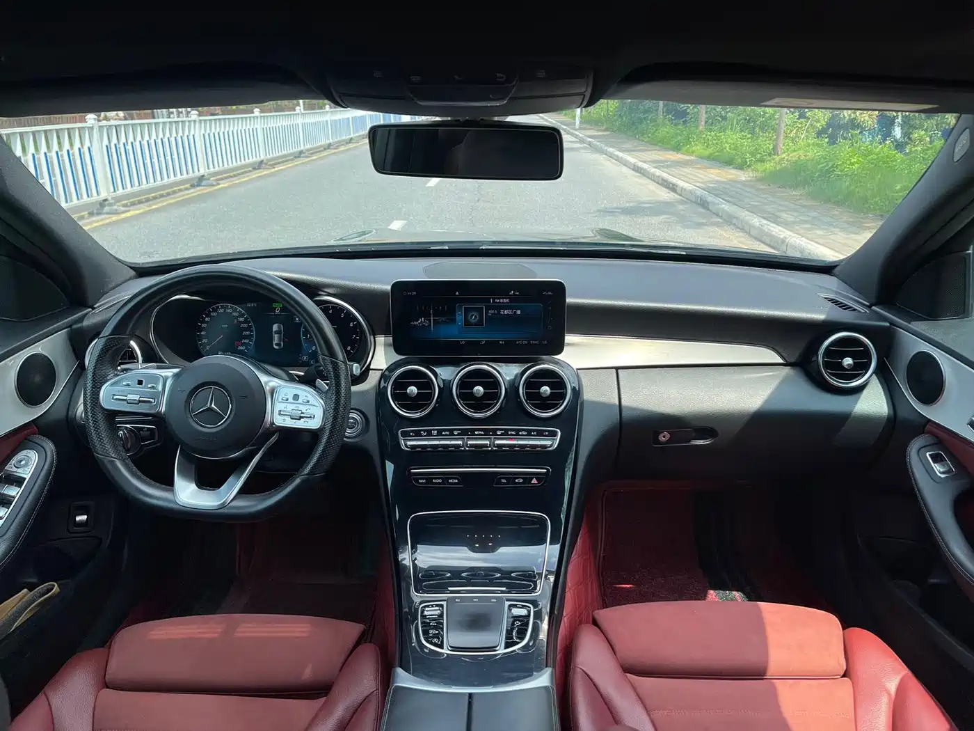 Mercedes-Benz C-Class 2020 Facelift C 260 Sport Version фото 17