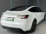 Фото 6 - Tesla Model 3