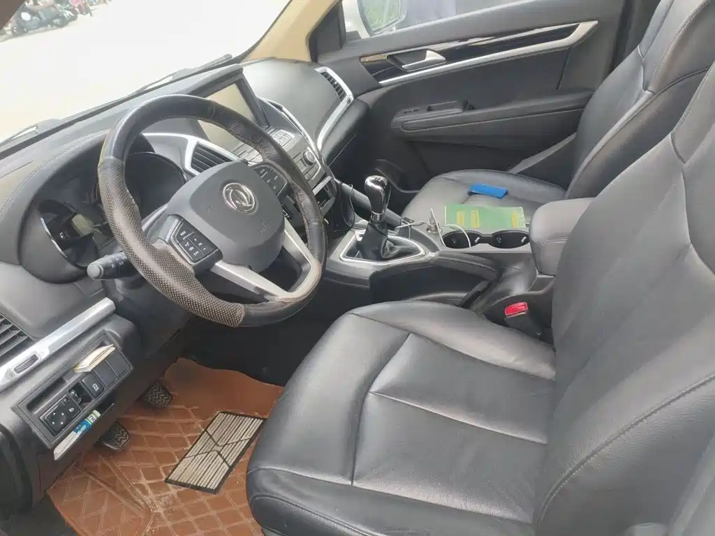 Dongfeng Aeolus Dongfeng Fengshen AX7 2015 2015 2.0L Manual Zhiyi Edition