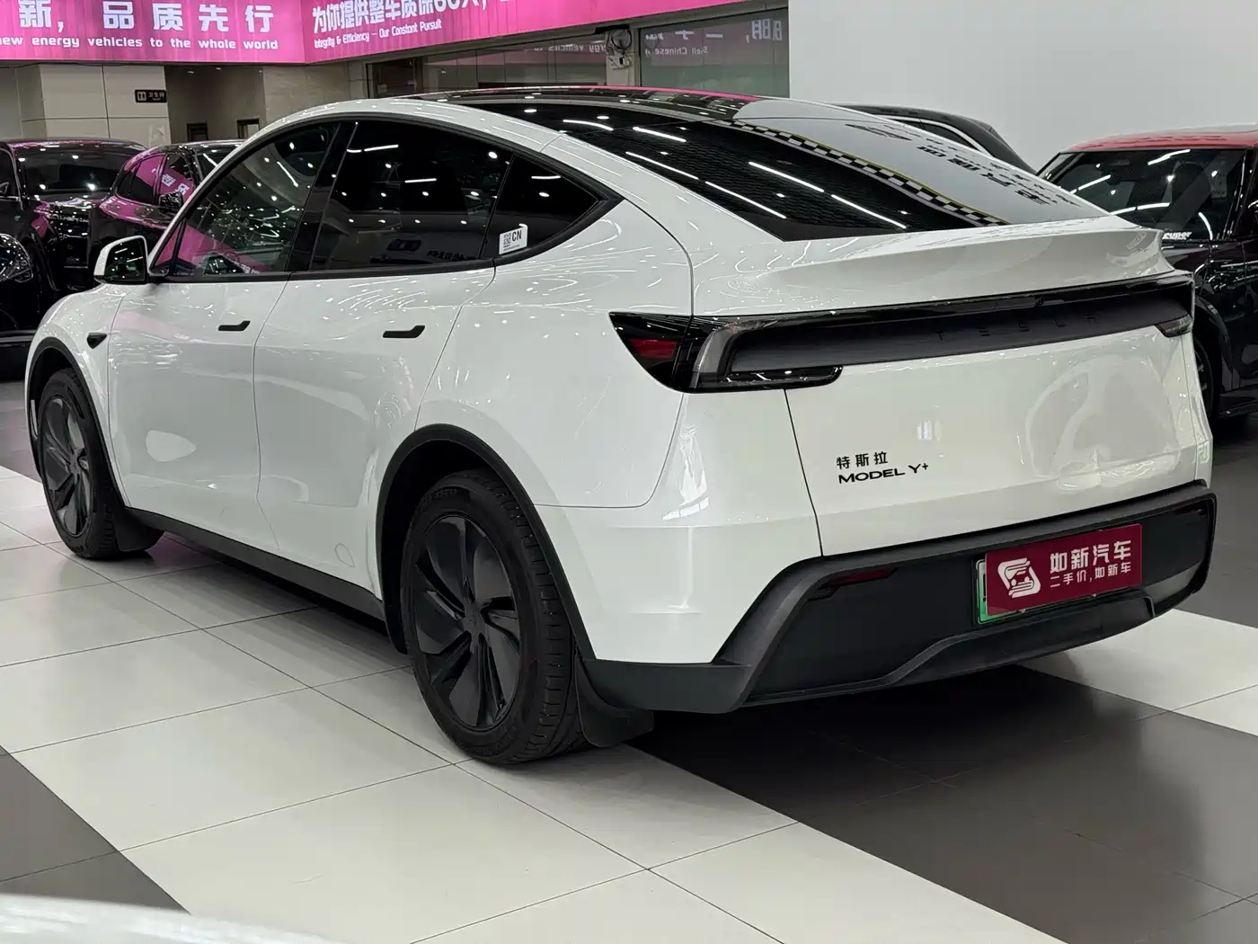 Tesla Model Y 2026 2026 Facelift Long Range Rear-Wheel Drive