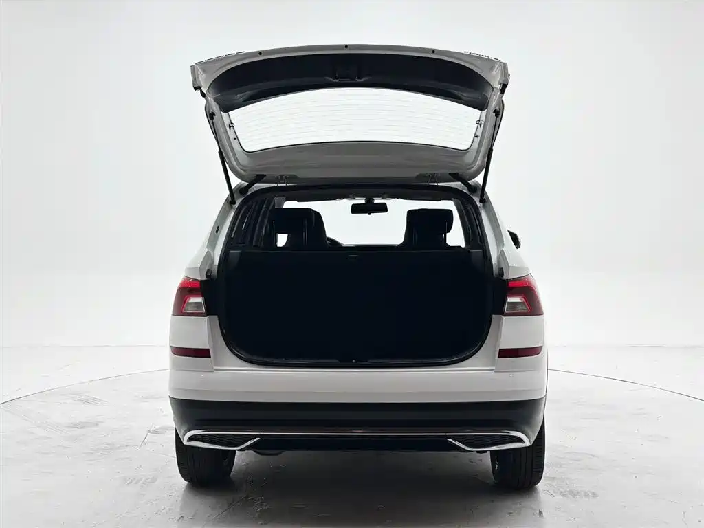 Škoda Kamiq 2022 1.5L Automatic Comfort Edition фото 8