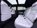 Фото 9 - Cadillac XT4