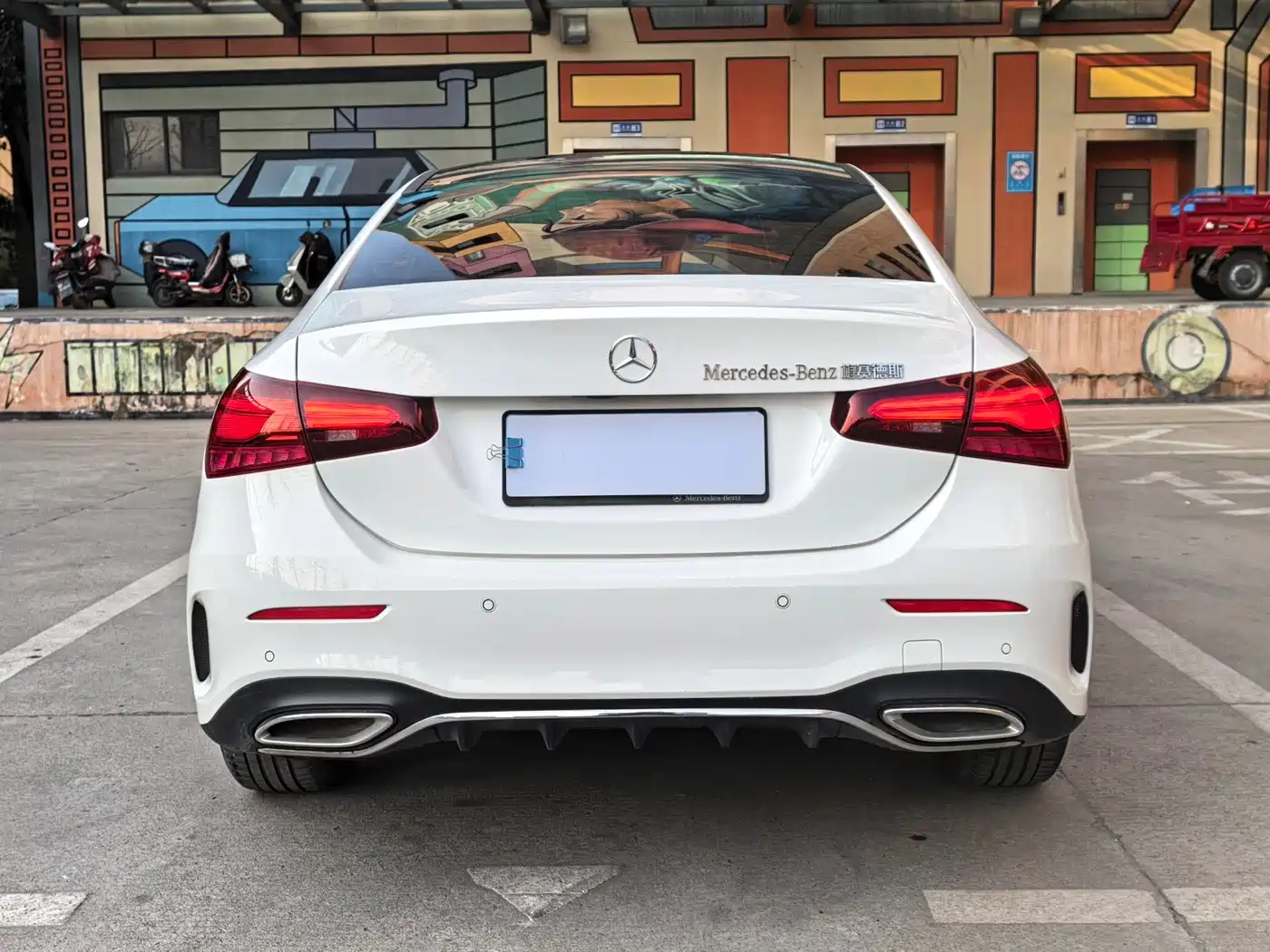 Mercedes-Benz A-Class 2024 A 200 L Fashion Edition фото 14