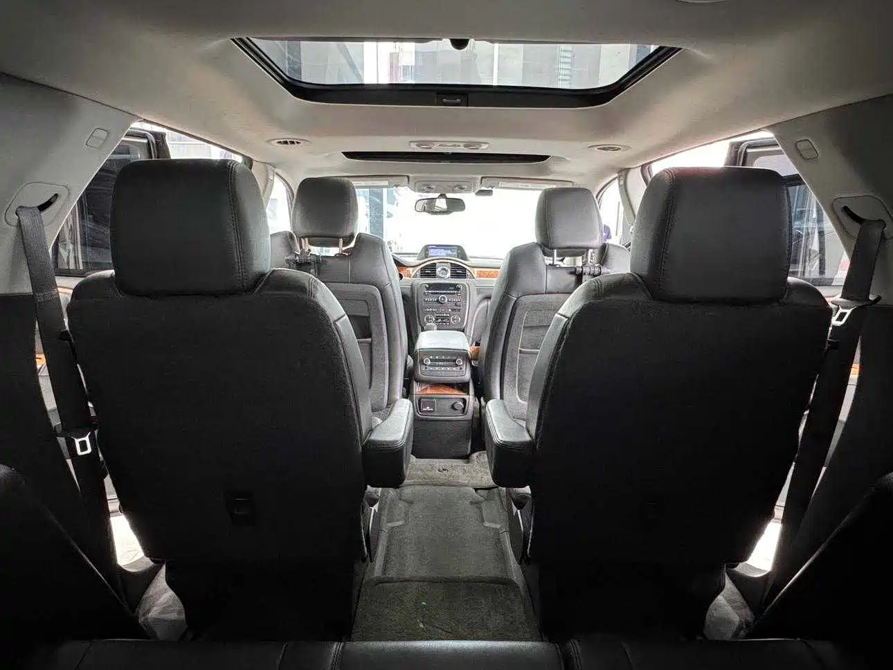 Buick Enclave 2013 2013 3.6L 2WD Elegance Edition