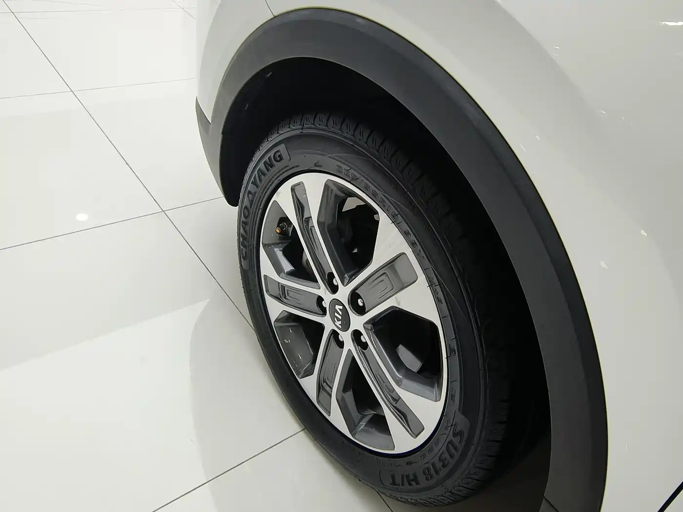 Kia Sportage 2019 2.0L Automatic Smart Luxury Edition фото 23