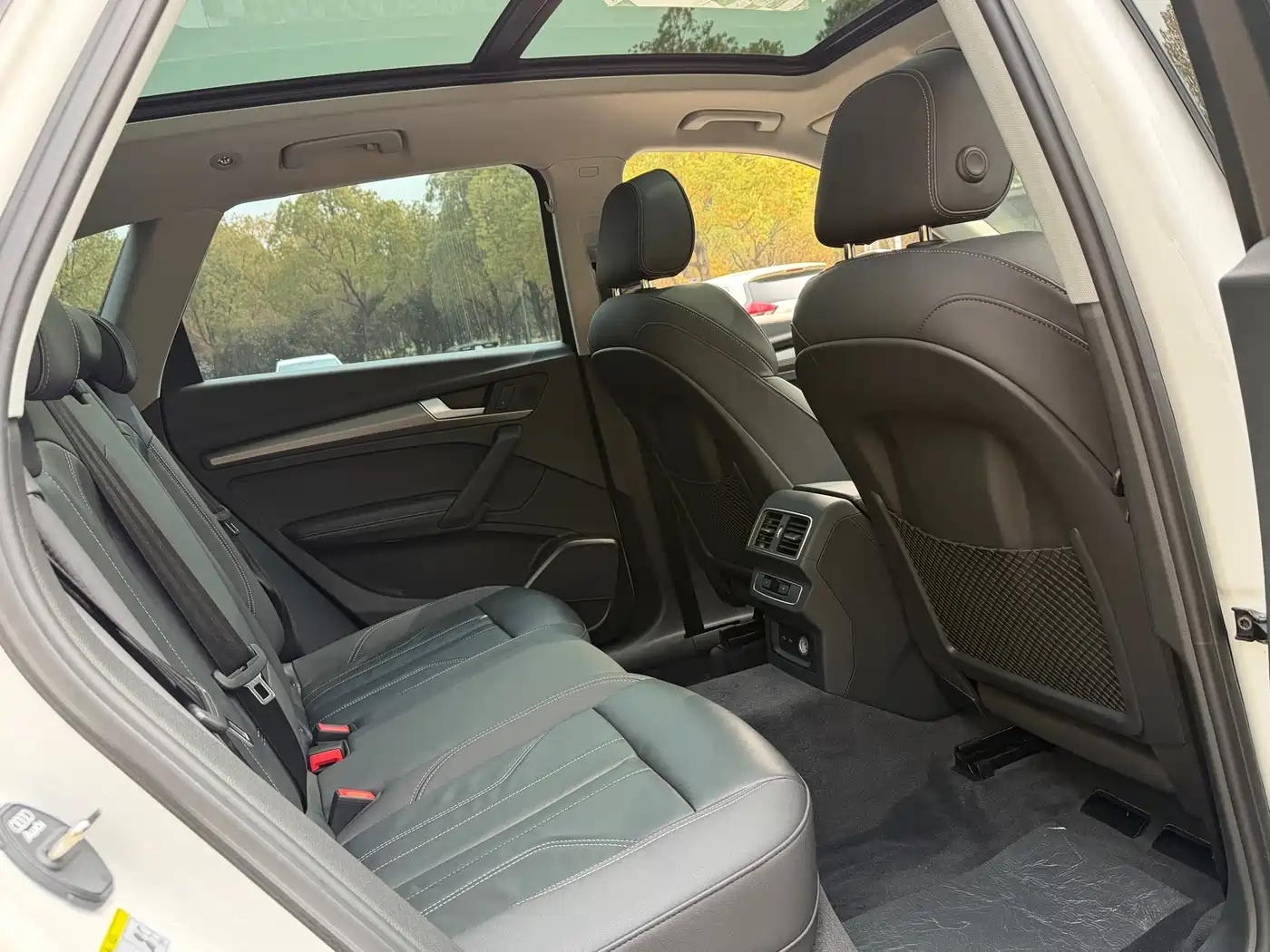 Audi Q5L 2022 40T Luxury Dynamic фото 15