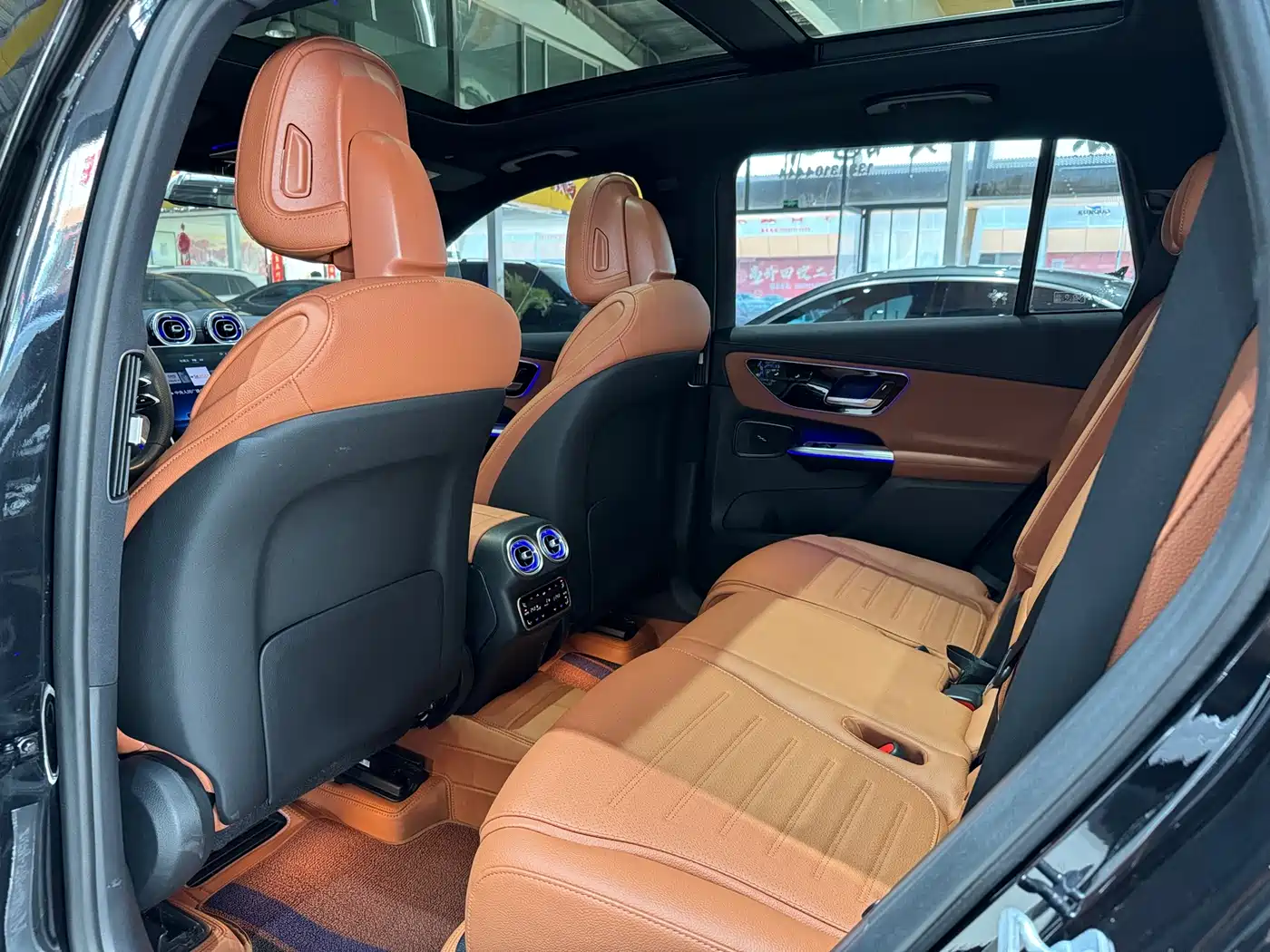 Mercedes-Benz GLC 2023 GLC 300 L 4MATIC Dynamic 7-Seater фото 5