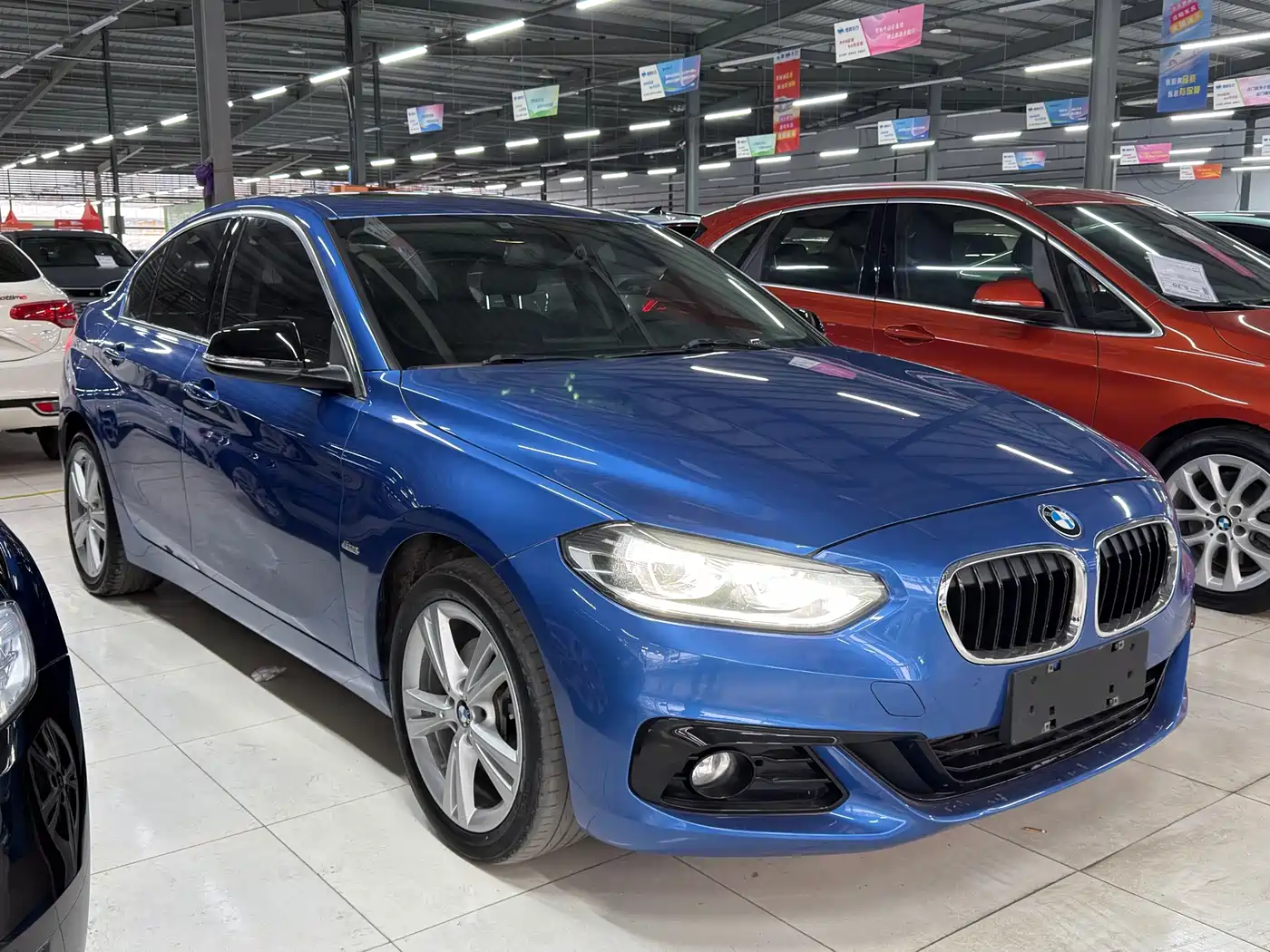 BMW 1 Series 2019 118i M Sport Package фото 3