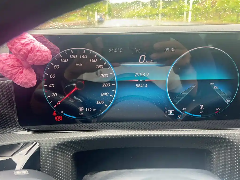 Mercedes-Benz A-Class 2021 A 200 L Sport Sedan Fashion Edition фото 4