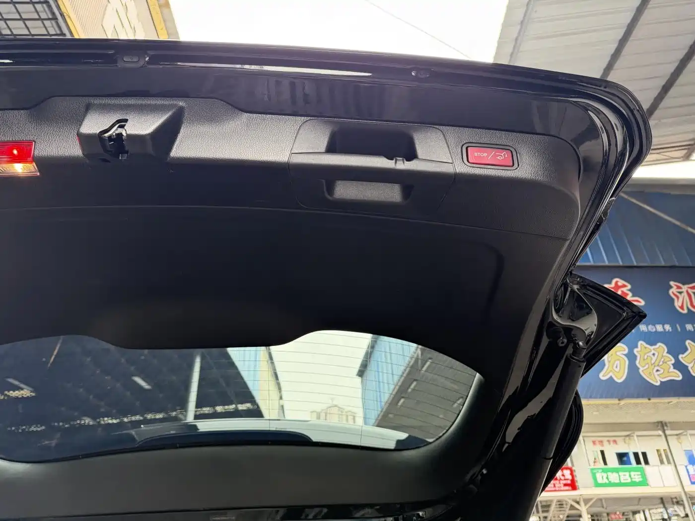 Mercedes-Benz GLB 2024 Facelift GLB 220 Dynamic фото 34