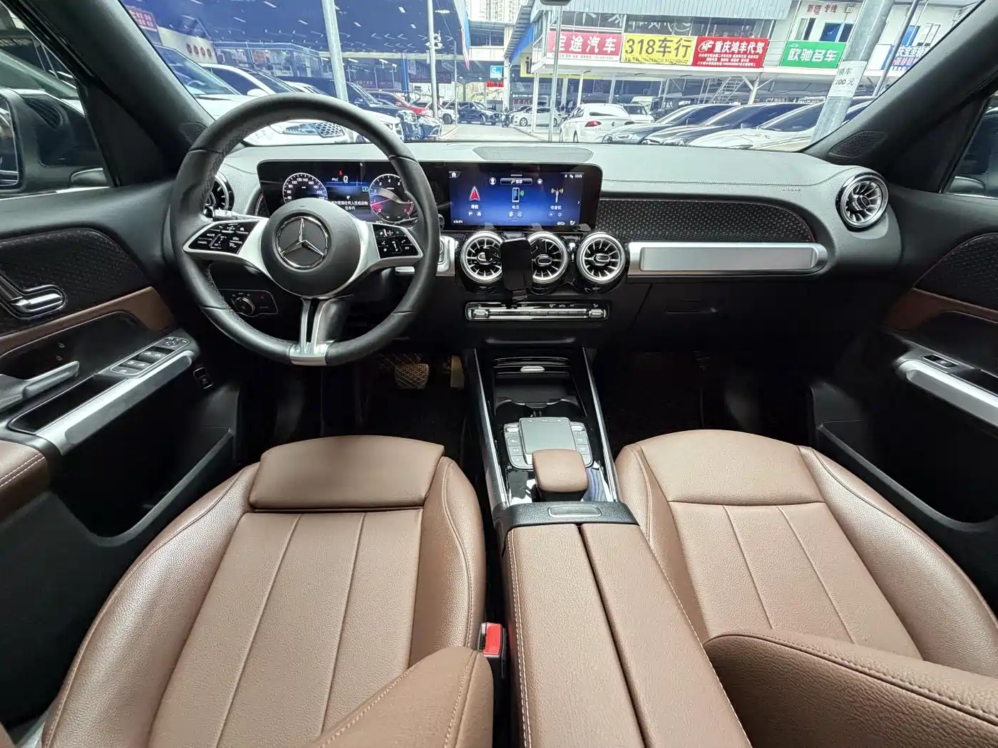 Mercedes-Benz GLB 2024 Facelift GLB 220 Dynamic фото 27