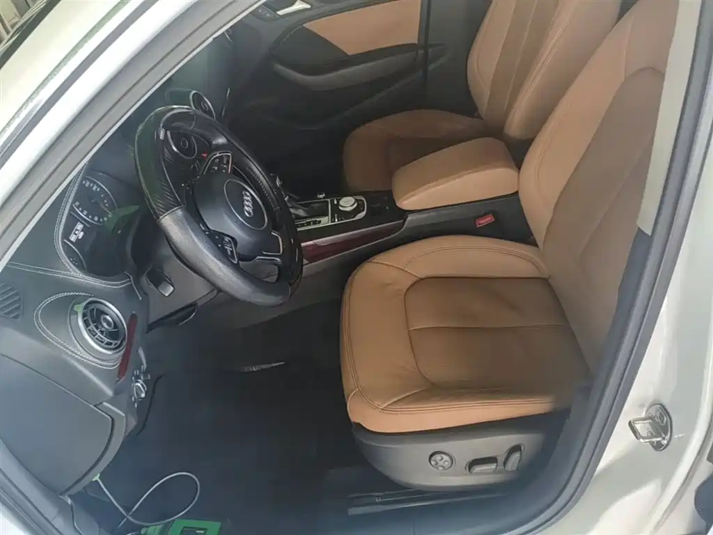 Audi A3 2014 Sportback 35 TFSI Automatic Fashion фото 15