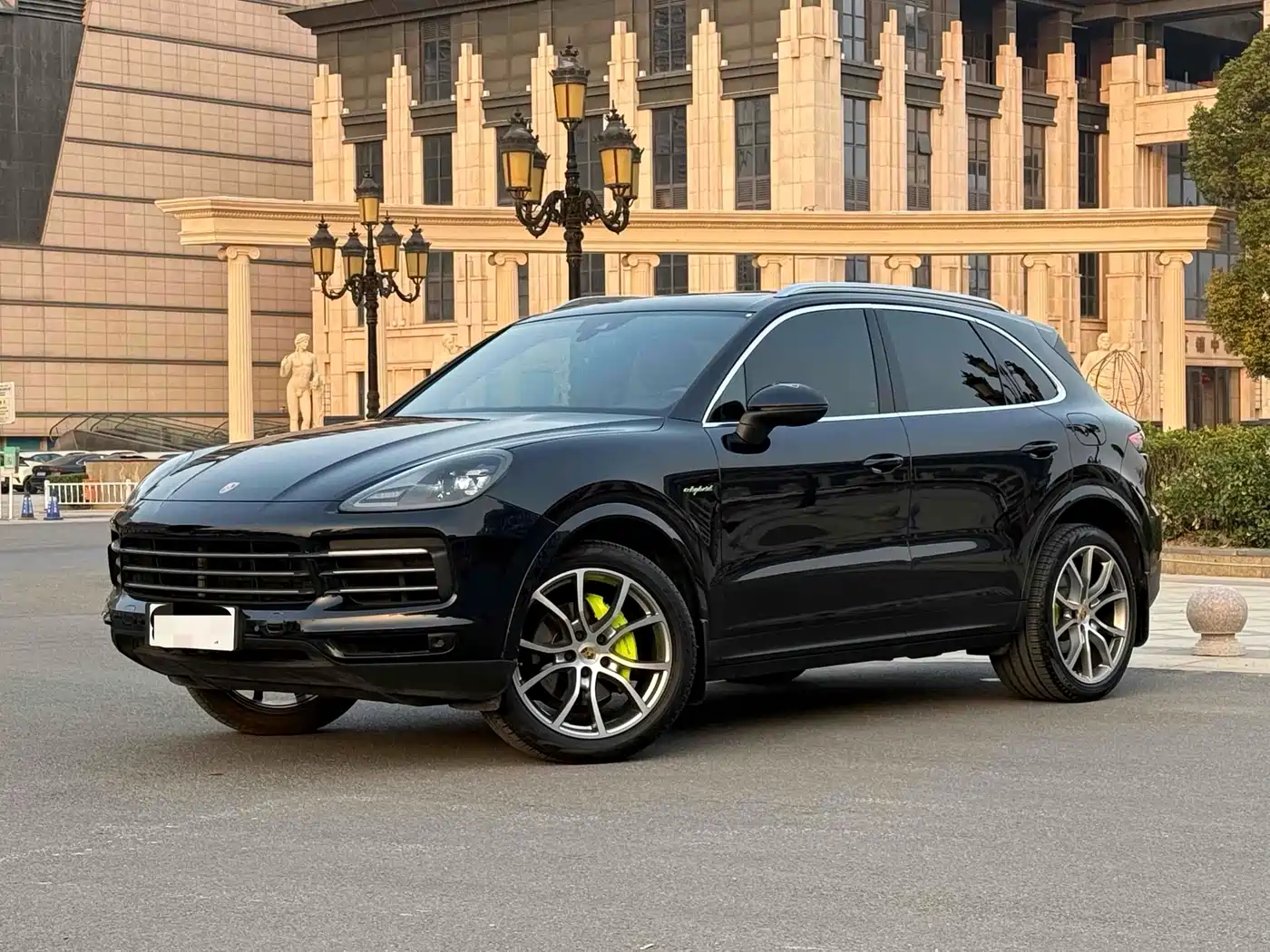 PORSCHE CAYENNE NEW ENERGY 2023