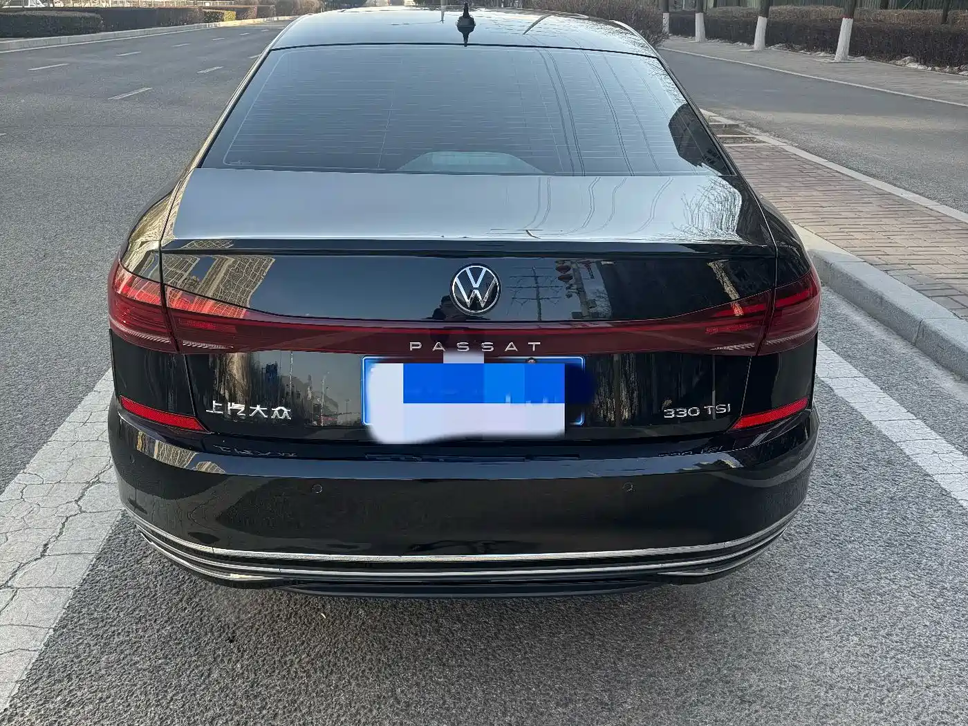 VOLKSWAGEN PASSAT