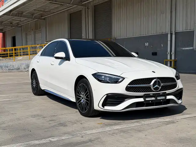Mercedes-Benz C-Class 2025 C 260 L Sport Edition — фото 3
