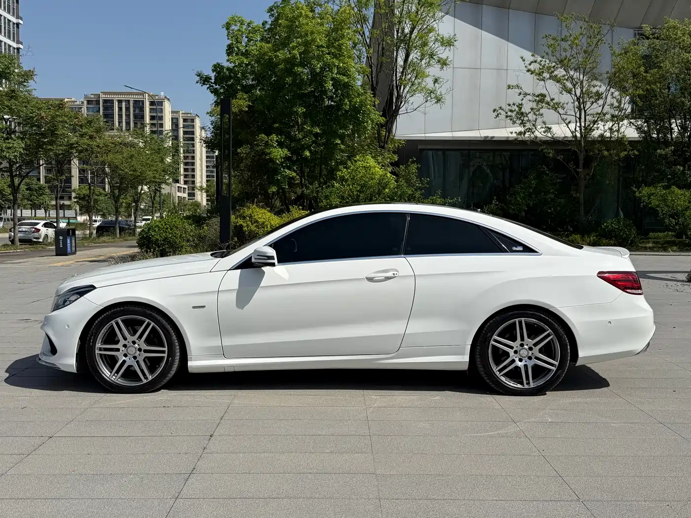 Mercedes-Benz E-Class (Import) 2016 E 200 Coupe Agile Edition фото 3