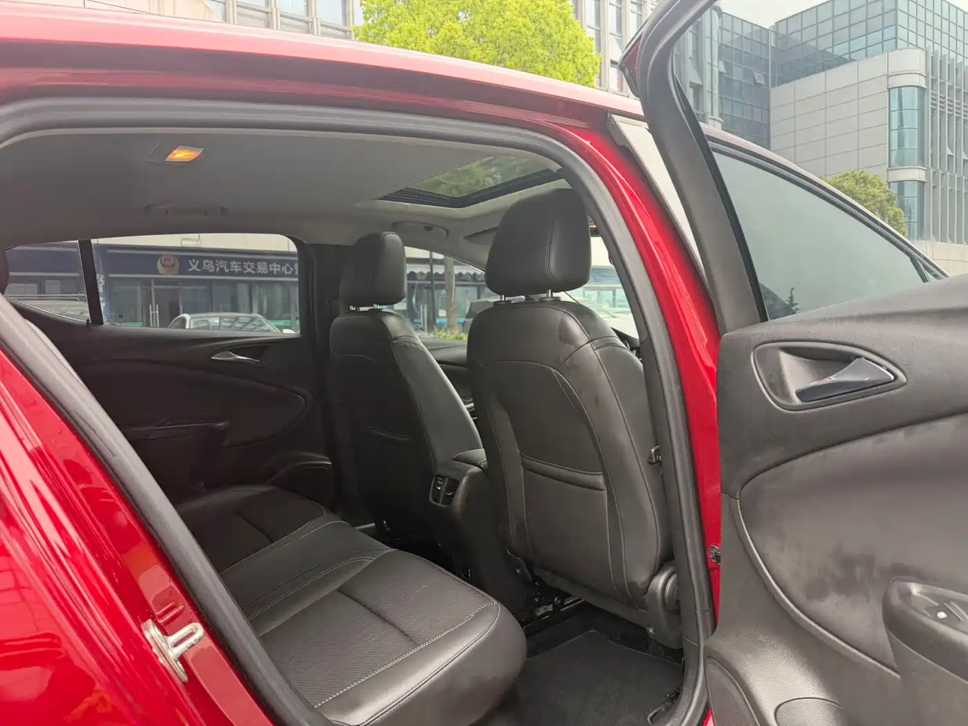 Buick Verano 2018 Hatchback 15S Automatic Leading фото 12