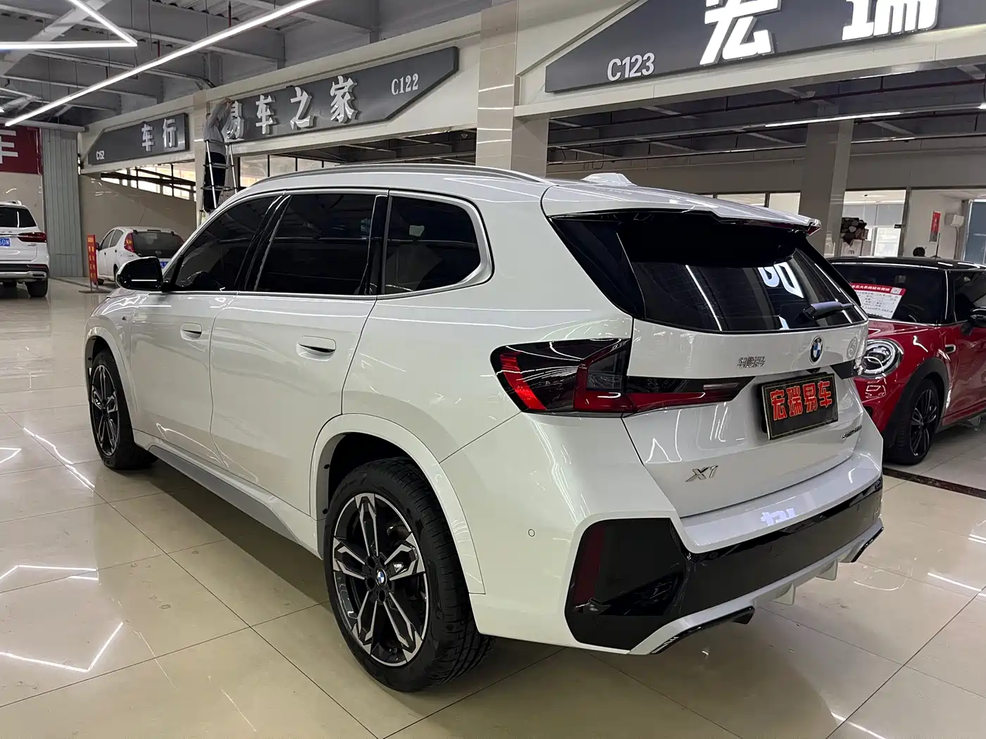 BMW X1 2025 sDrive25Li M Sport Package фото 5