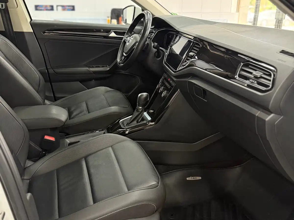 Volkswagen T-ROC 2022 280TSI DSG 2WD Comfort PLUS фото 21