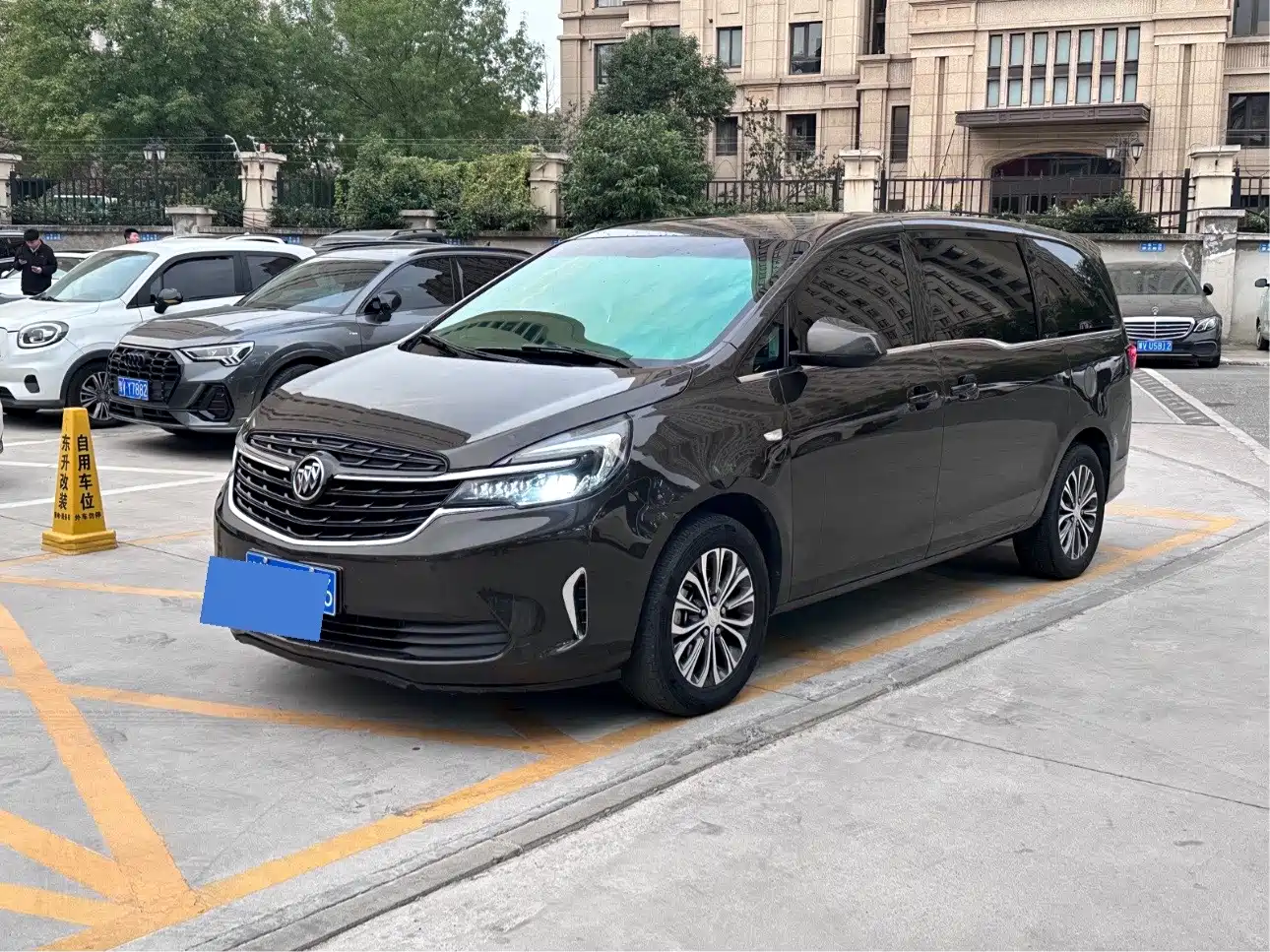 Buick GL8 2021 Land Business Class 652T Comfort
