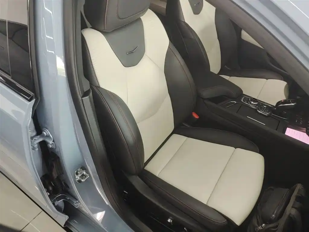 Cadillac CT5 2025 Model 28T Track Performance Edition + Peak Track Package фото 25