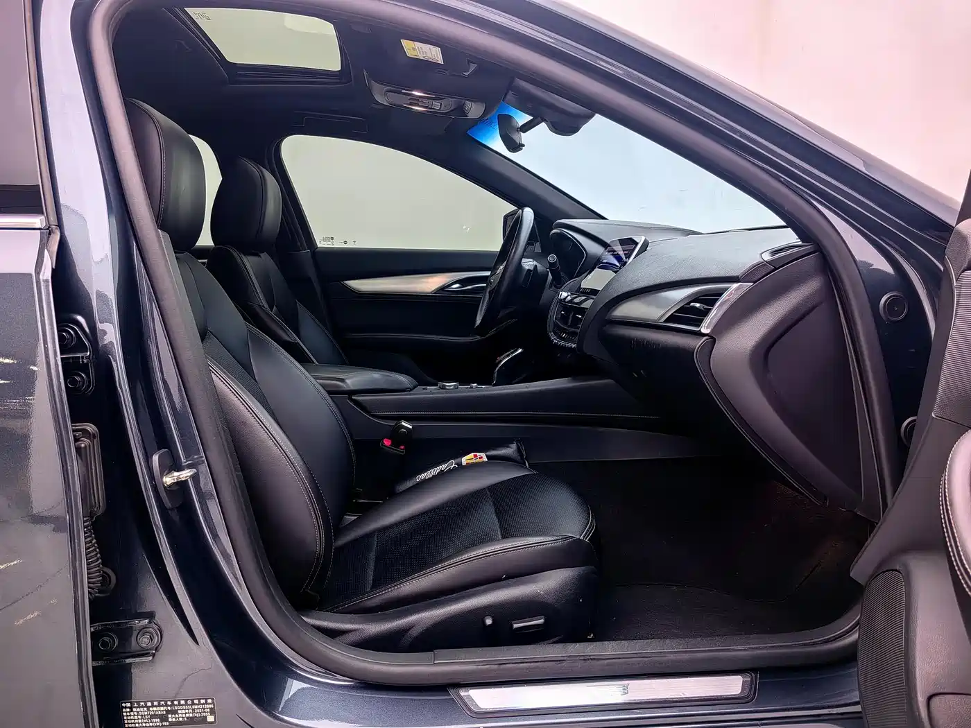 Cadillac CT5 2021 28T Technical фото 13