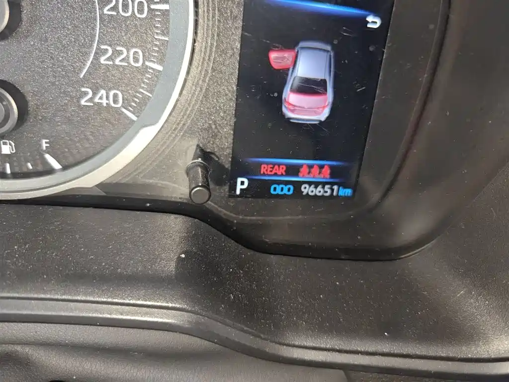 Toyota Levin 2019 185T CVT Luxury Edition China VI фото 5