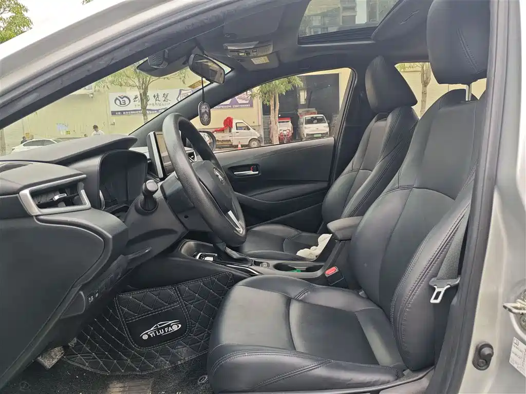 Toyota Levin 2019 185T CVT Luxury Edition China VI фото 10