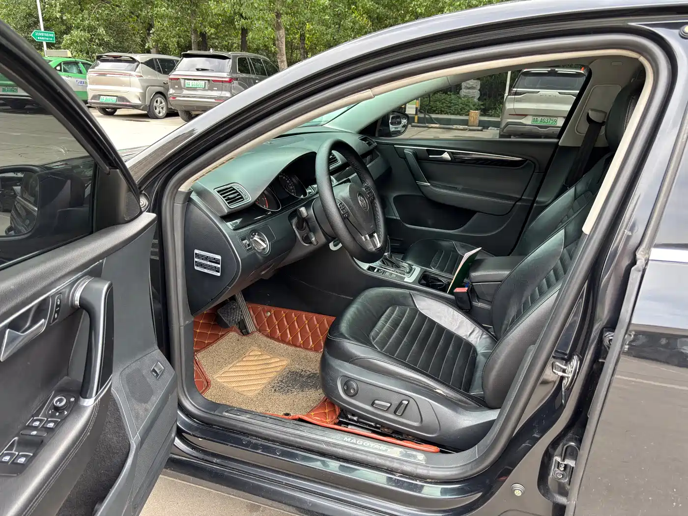 Volkswagen Magotan 2013 1.8TSI Luxury фото 14