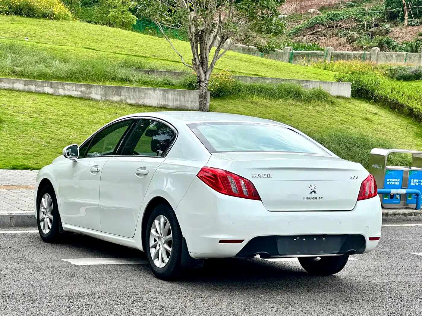 Peugeot 508 2013 2.0L 2nd Anniversary Auto Sunroof Classic Edition фото 6