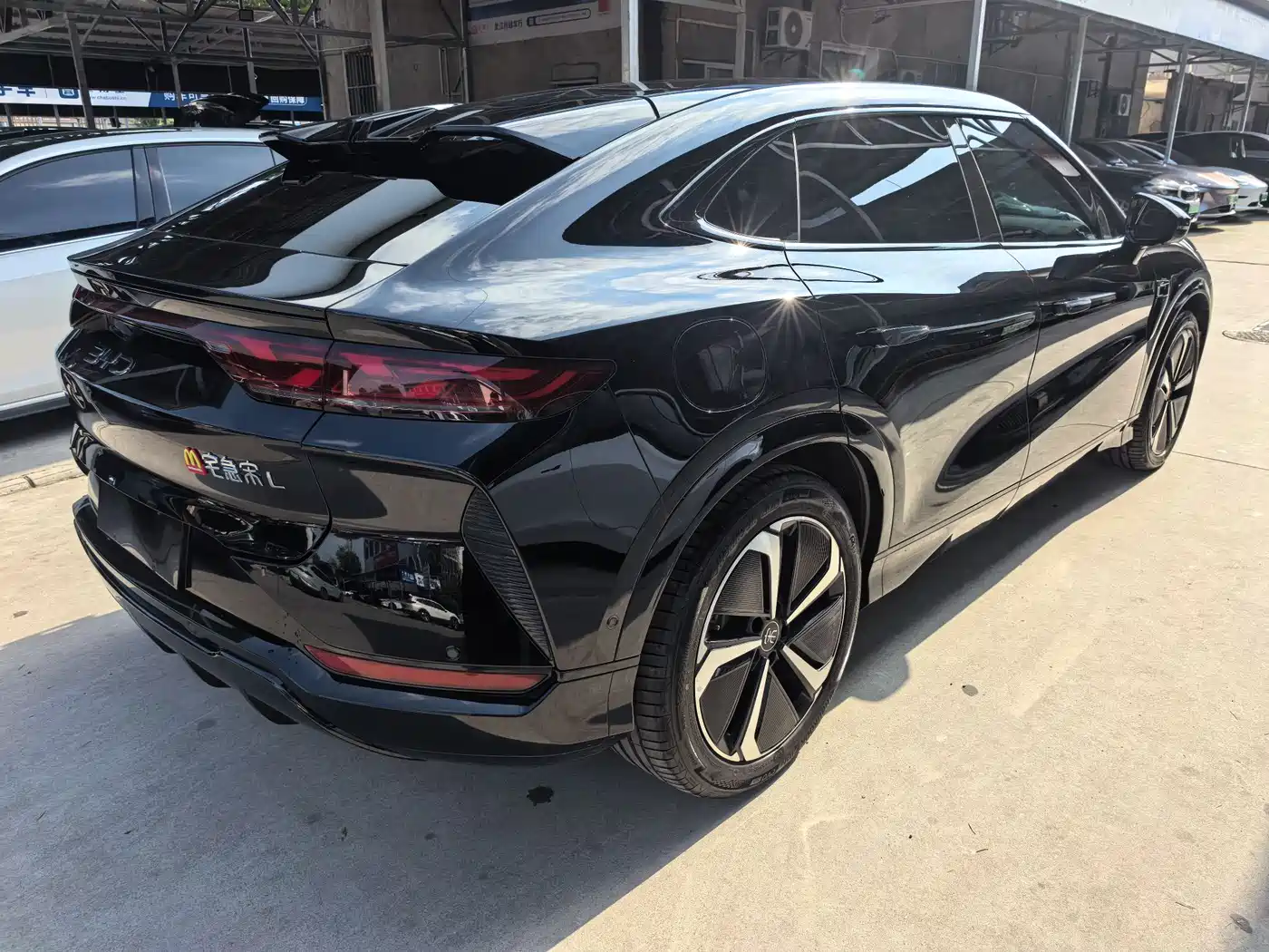 BYD Song L EV 2024 Model 662km Excellence фото 15
