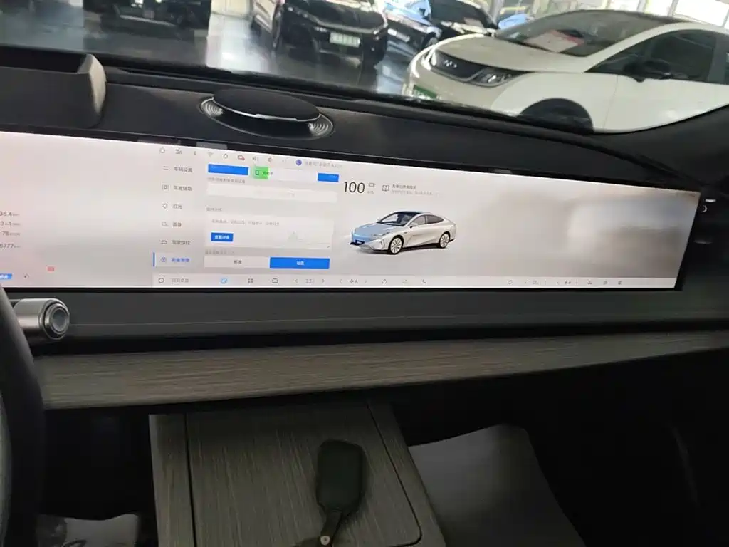 Geely Galaxy Galaxy E8 2024 2024 665km RWD Starship Voyager Edition