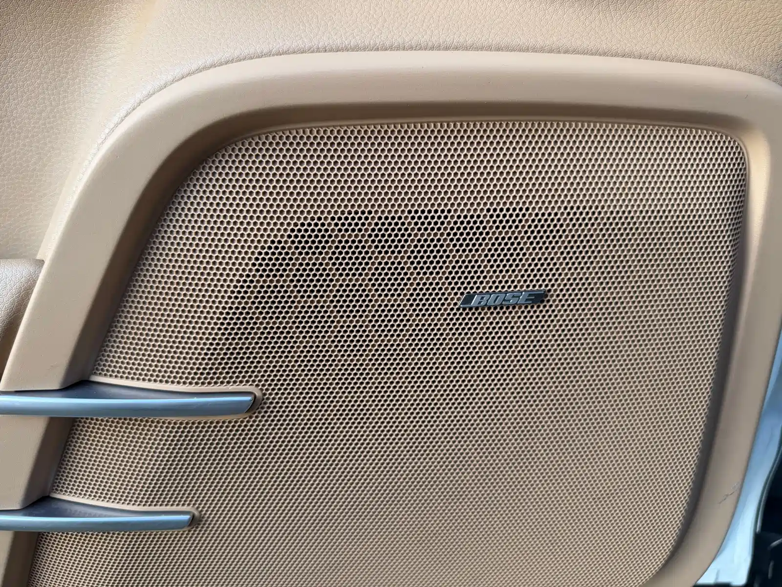 Photo 10 - Porsche Cayenne