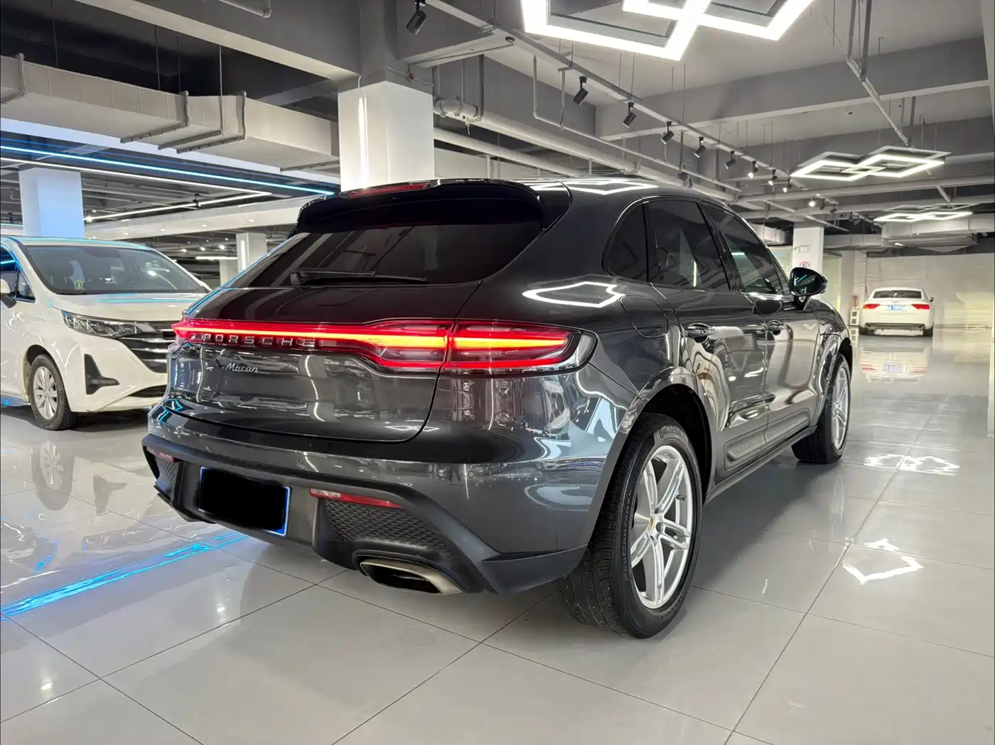 Porsche Macan 2022 Macan 2.0T фото 4