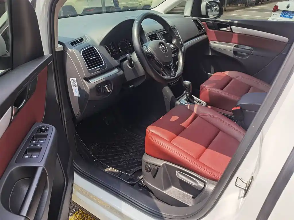 Volkswagen Sharan 2018 2018 380TSI Comfort 6-Seater